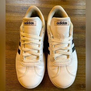 Grand Court Adidas Tennis Shoes 2.0